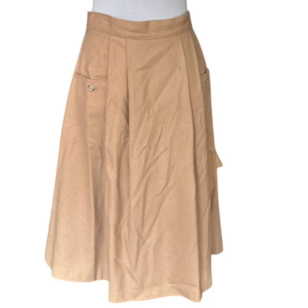 Vintage 70s Women's Size 7/8 tan Wool A-Line Pleat Front Midi Skirt with Pockets
